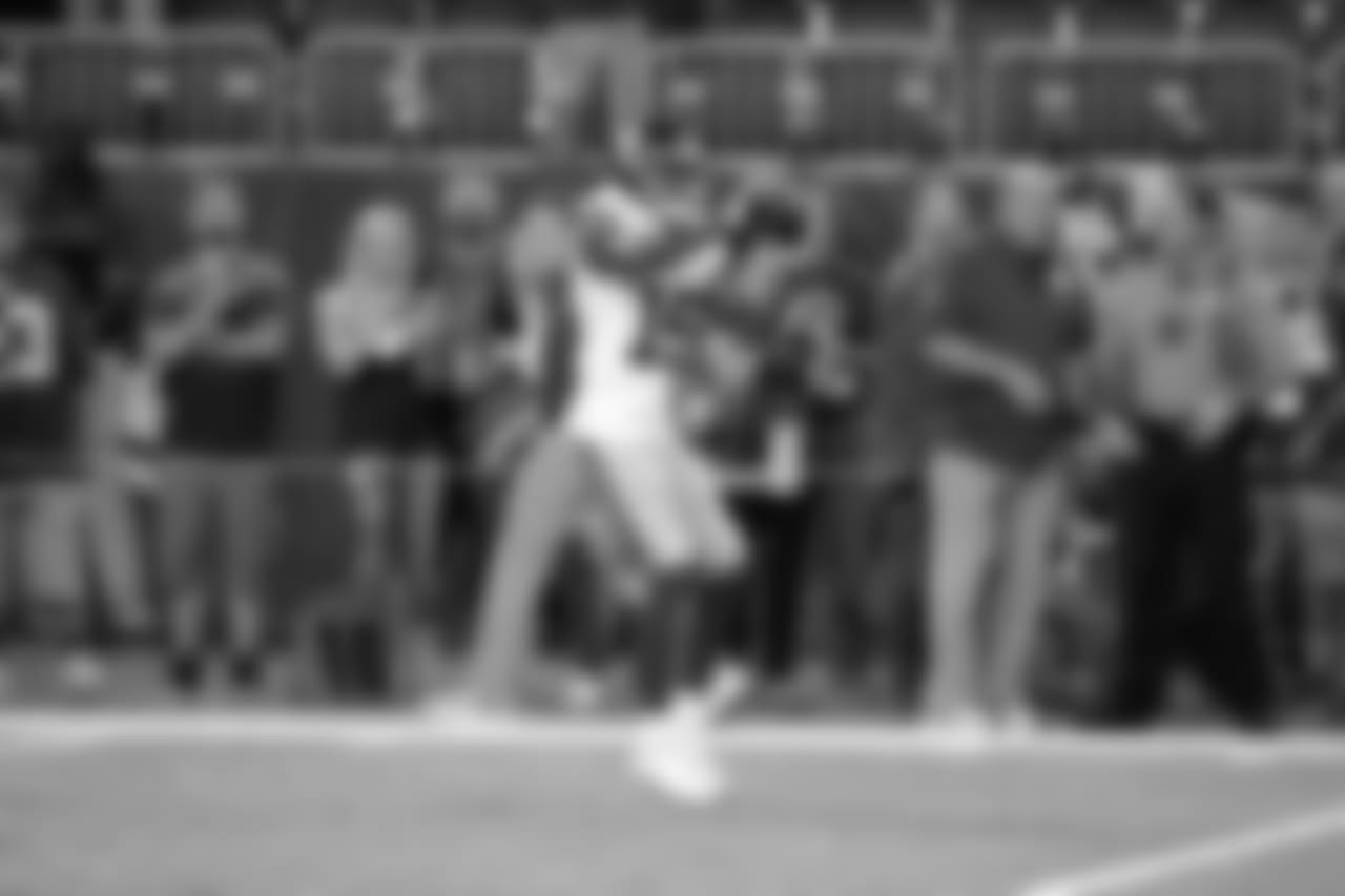 WR TAVARRES KING King, who had just one reception for 6 yards entering Sunday, hauled in a key 44-yard pass from Eli Manning to set up the go-ahead field goal late in the fourth quarter.