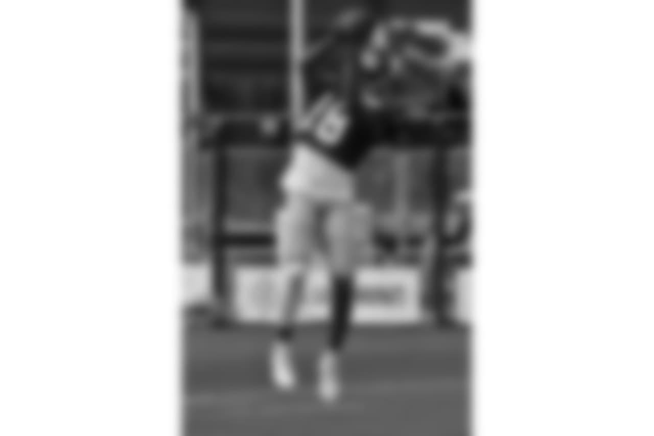 WR Roger Lewis