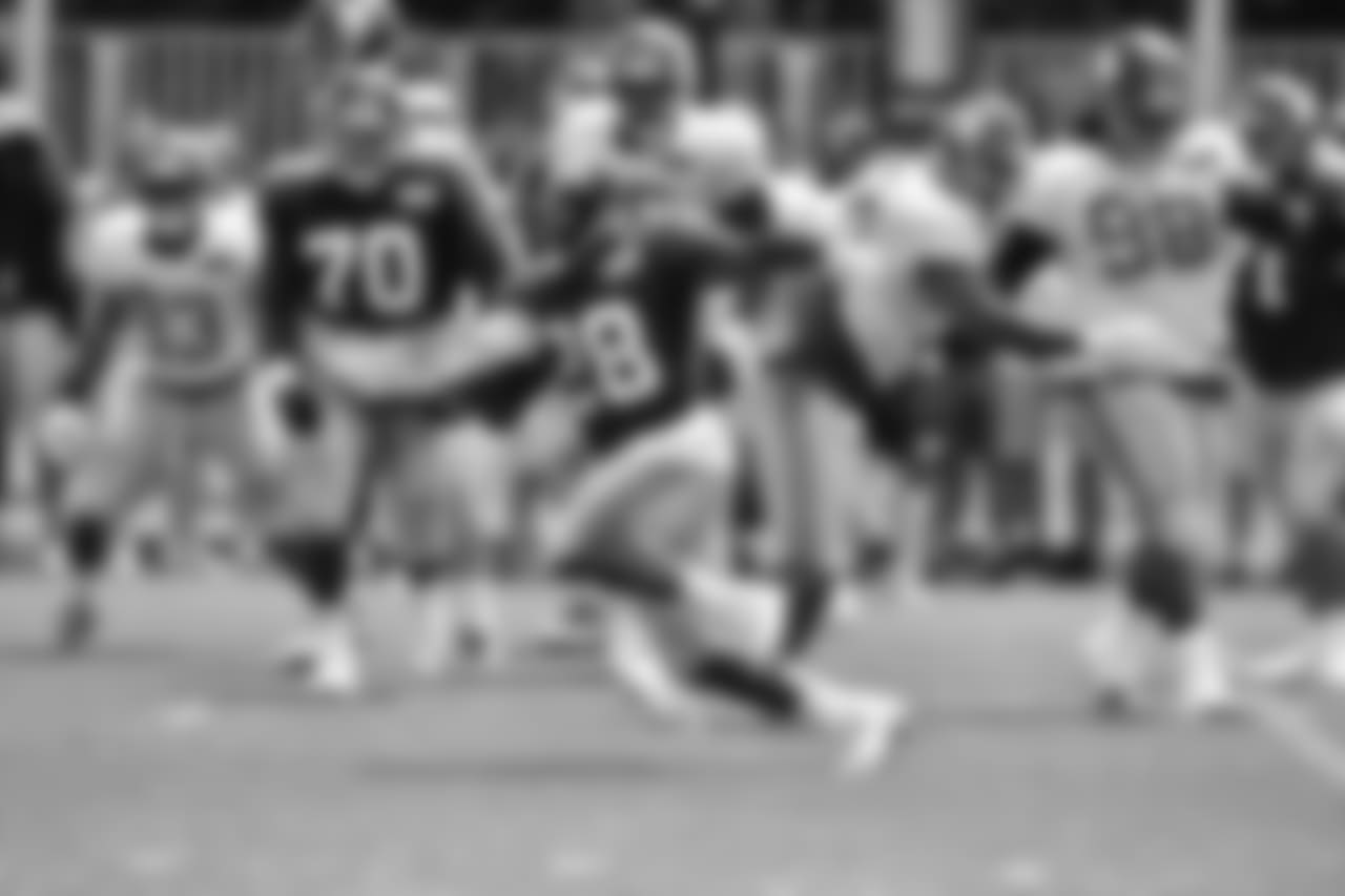RB Jonathan Stewart