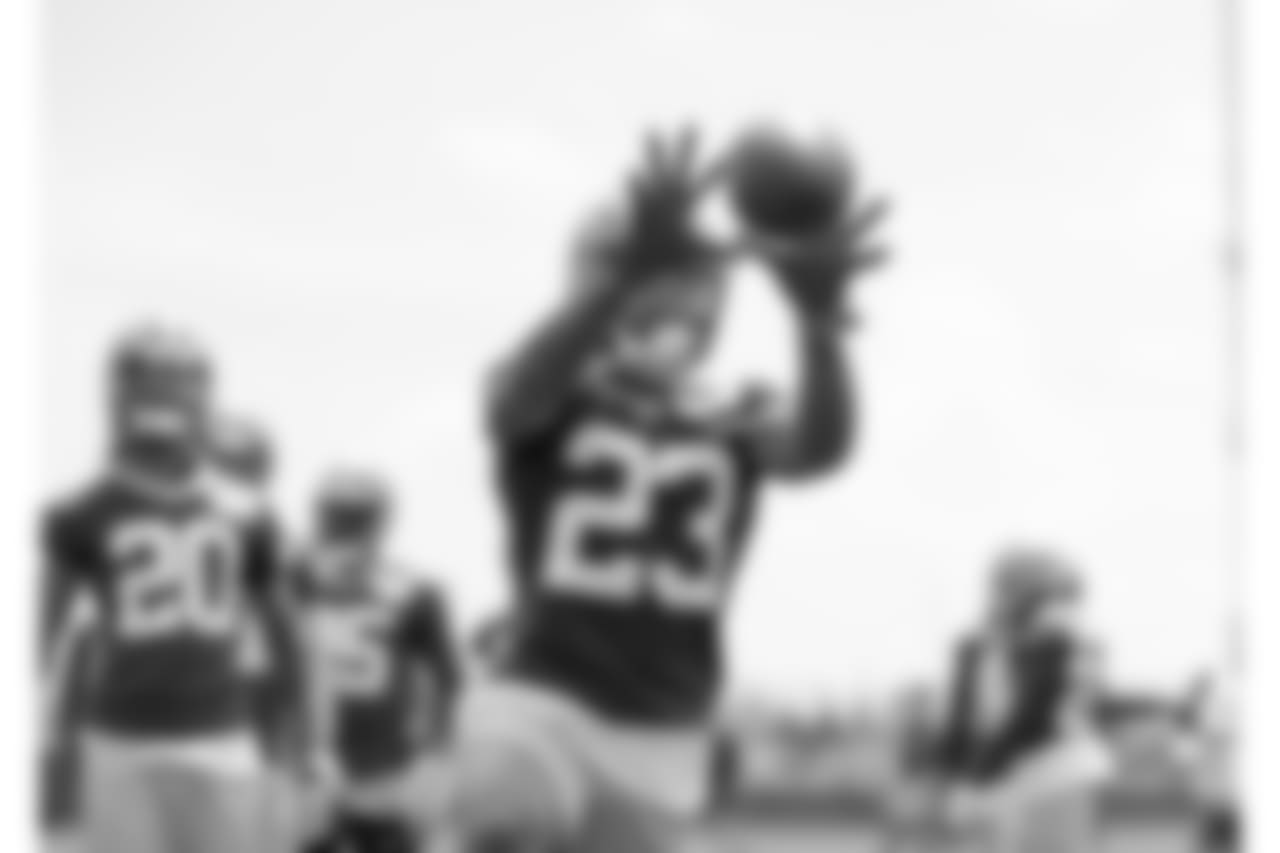 180612-minicamp-practice-1-117