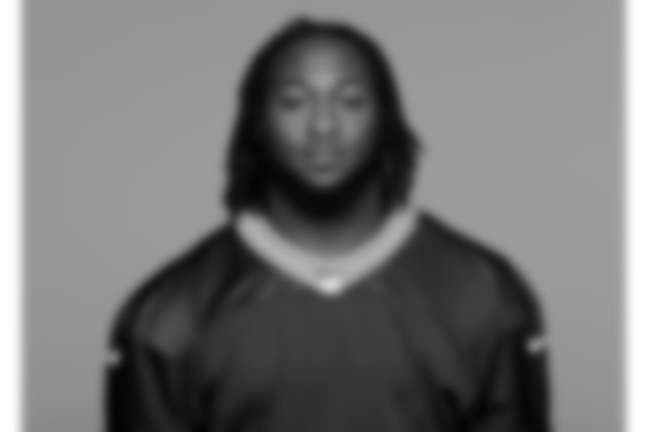 33 — RB Aaron Jones
