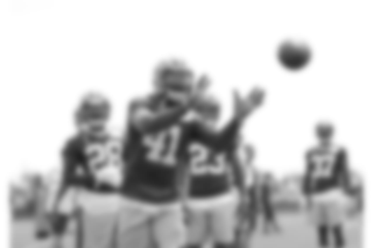 180612-minicamp-practice-1-102