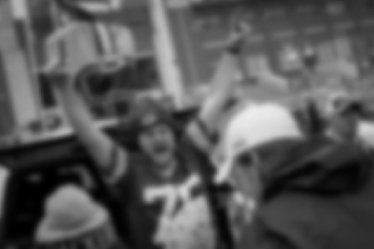 180706-fan-friday-04