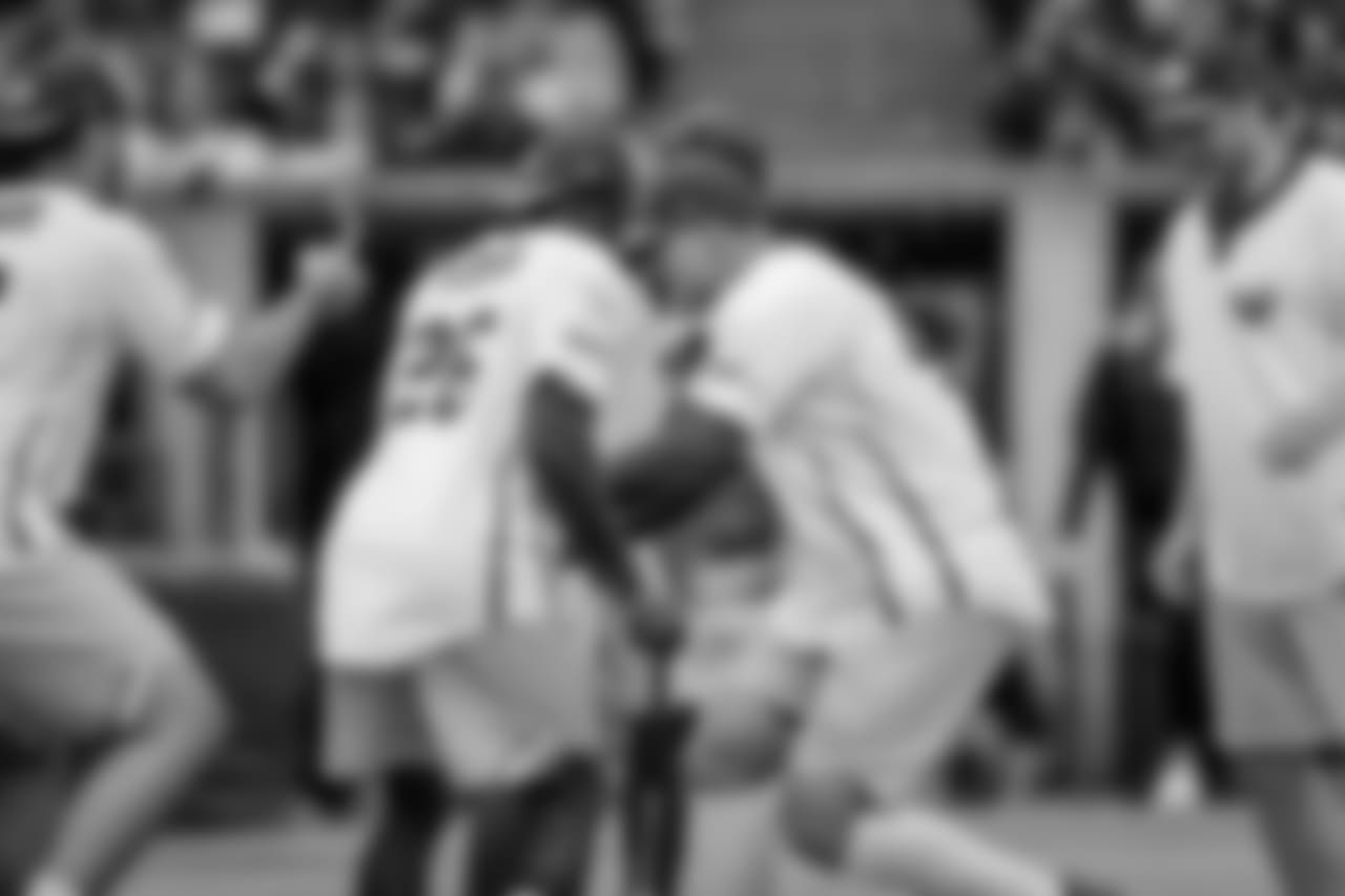 180602-green-gold-softball-siegle-55