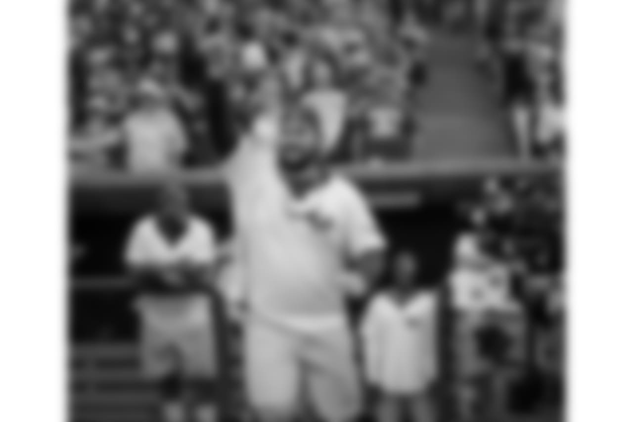 180602-green-gold-softball-siegle-35
