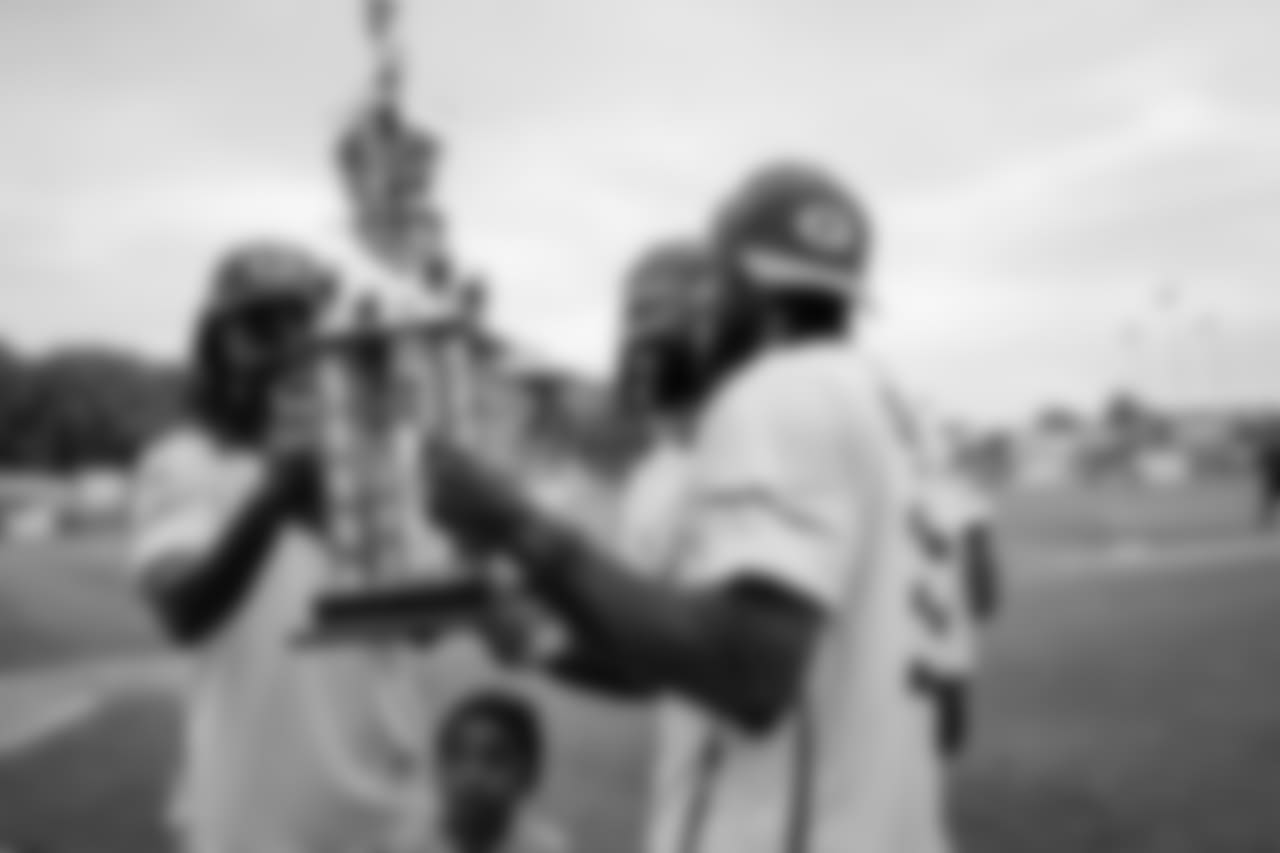 180602-green-gold-softball-siegle-29