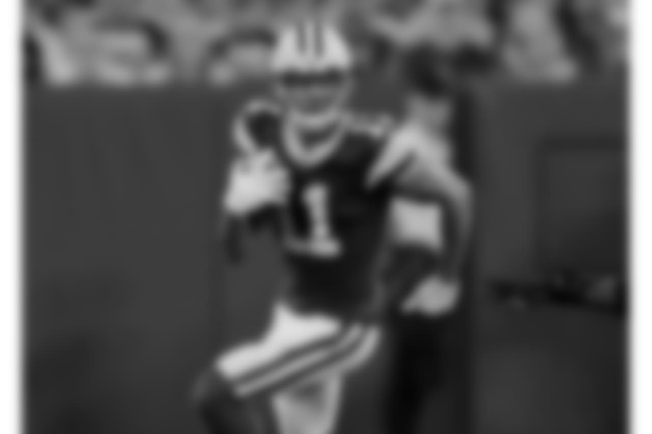 11 — WR Trevor Davis