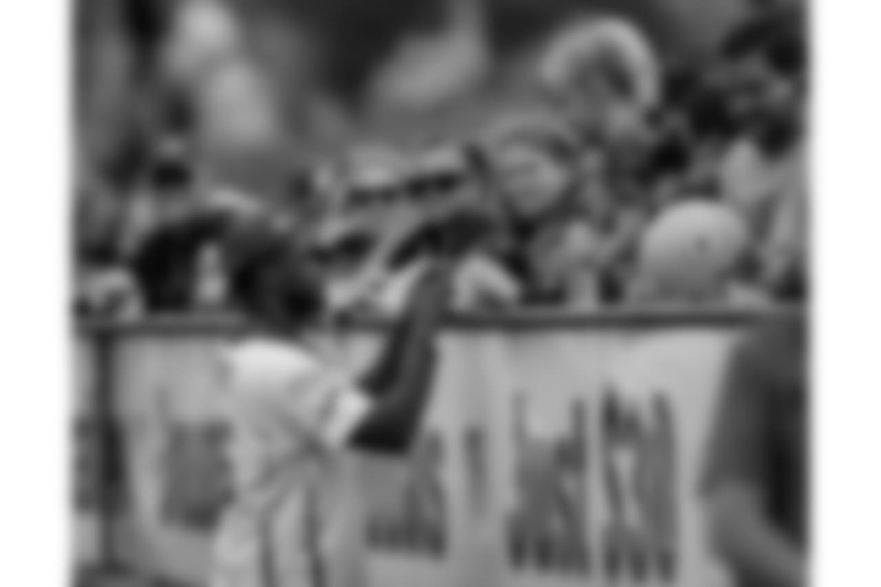 180602-green-gold-softball-siegle-84