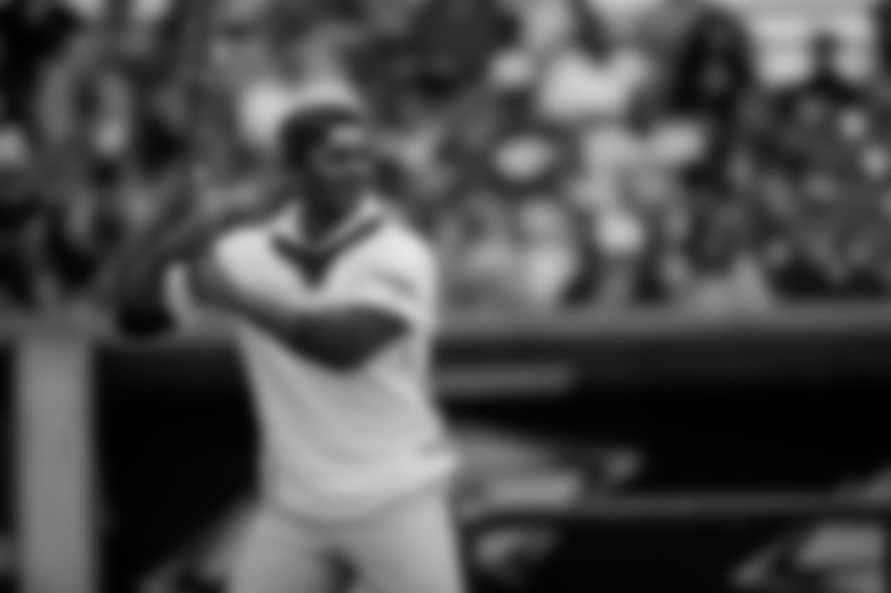 180602-green-gold-softball-siegle-8