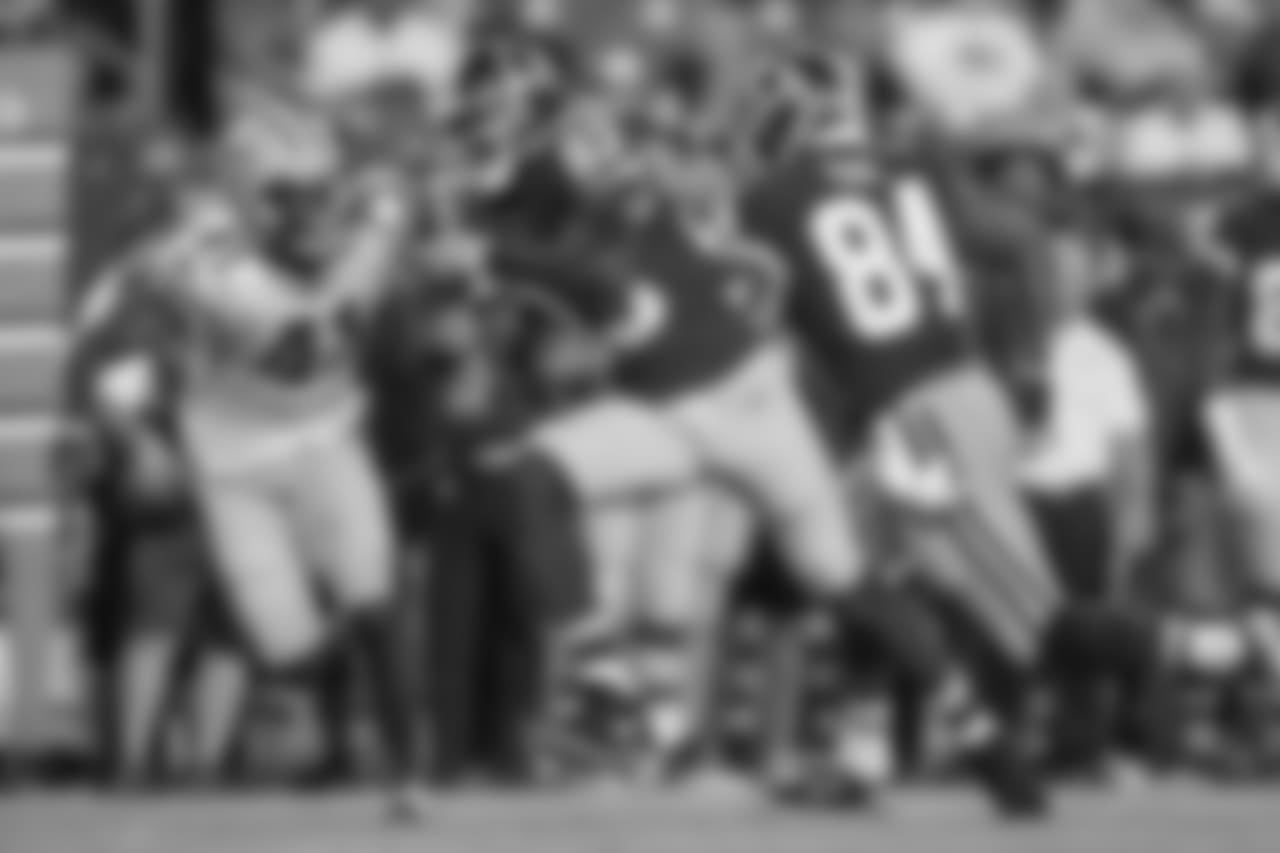 41 — CB Lenzy Pipkins