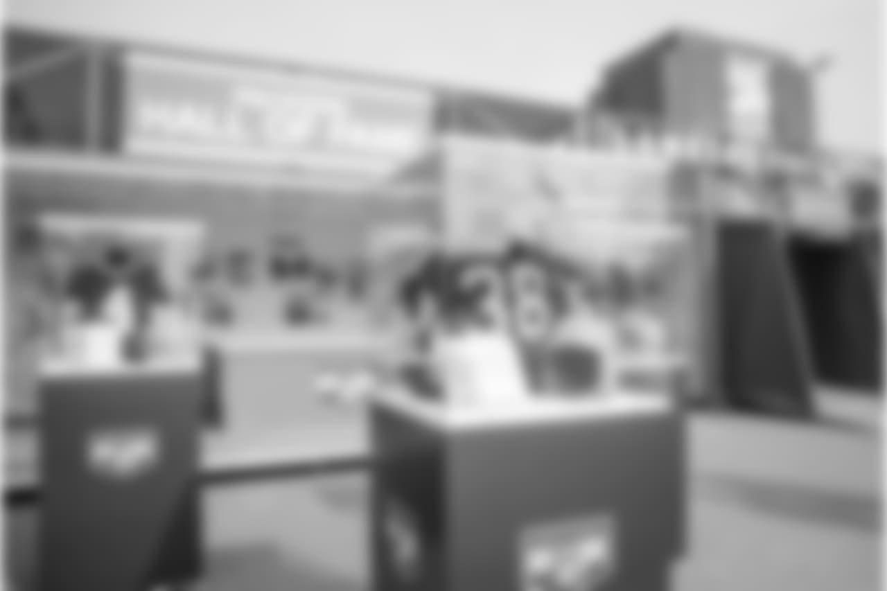 180612-lambeau-field-live-ribbon-cutting-30