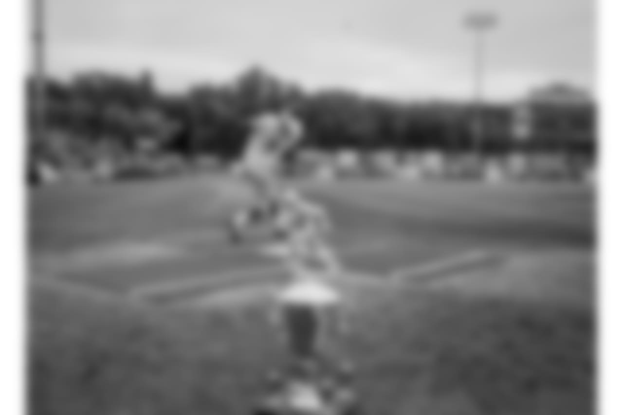 180602-green-gold-softball-siegle-11