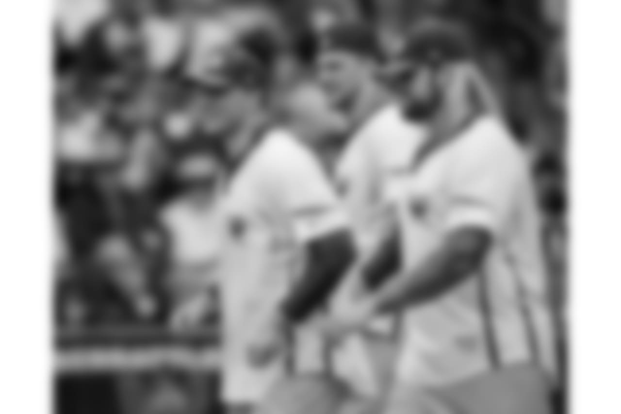 180602-green-gold-softball-siegle-56