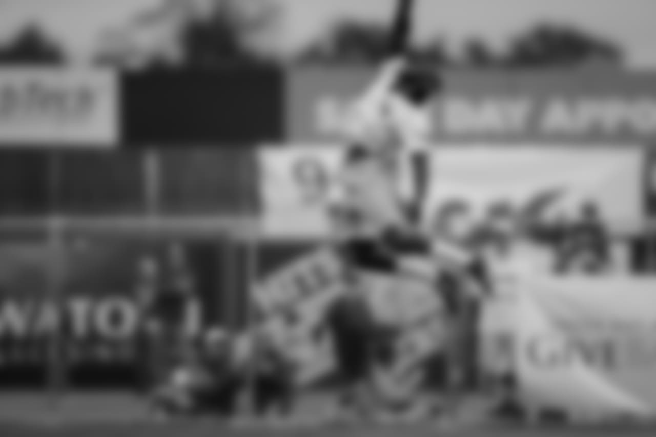 180602-green-gold-softball-siegle-67