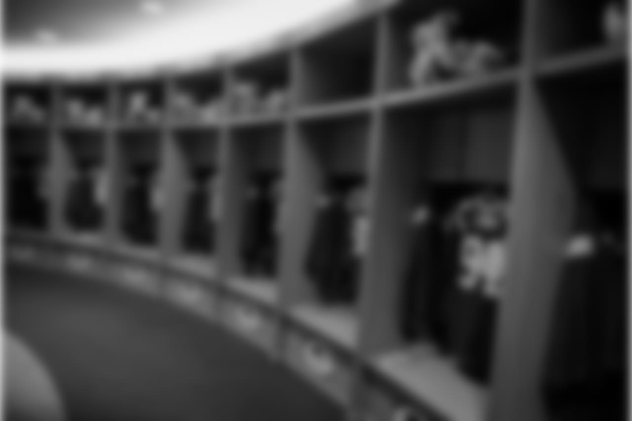 180809-packers-locker-room-bobber-15