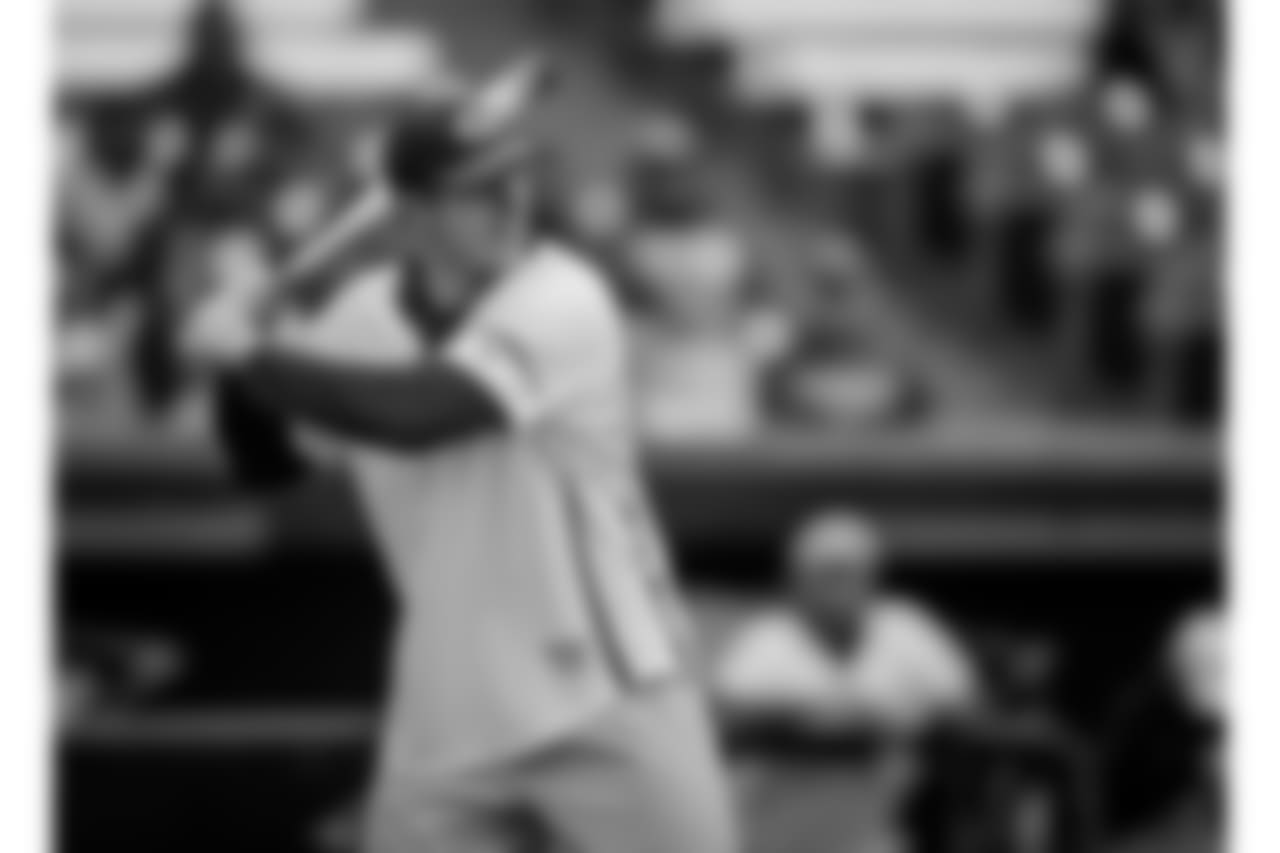 180602-green-gold-softball-siegle-5