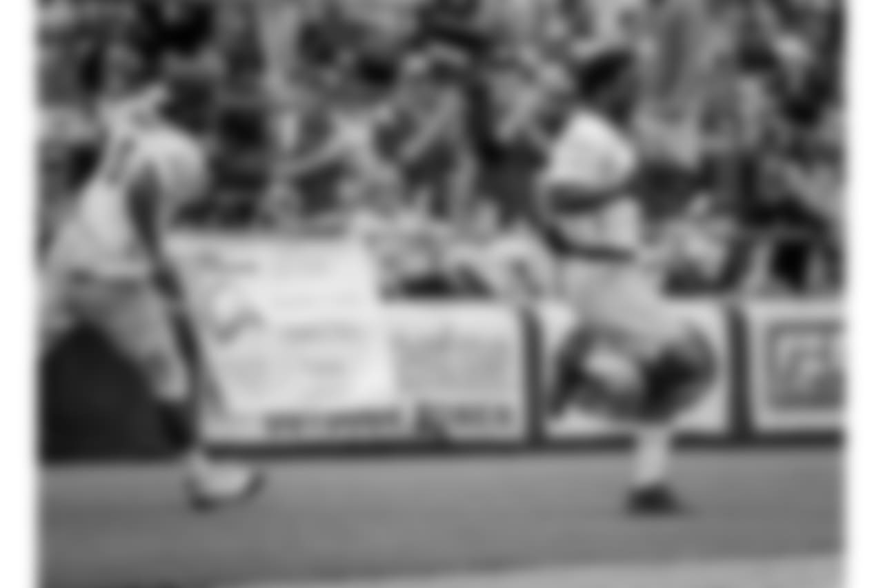 180602-green-gold-softball-siegle-105