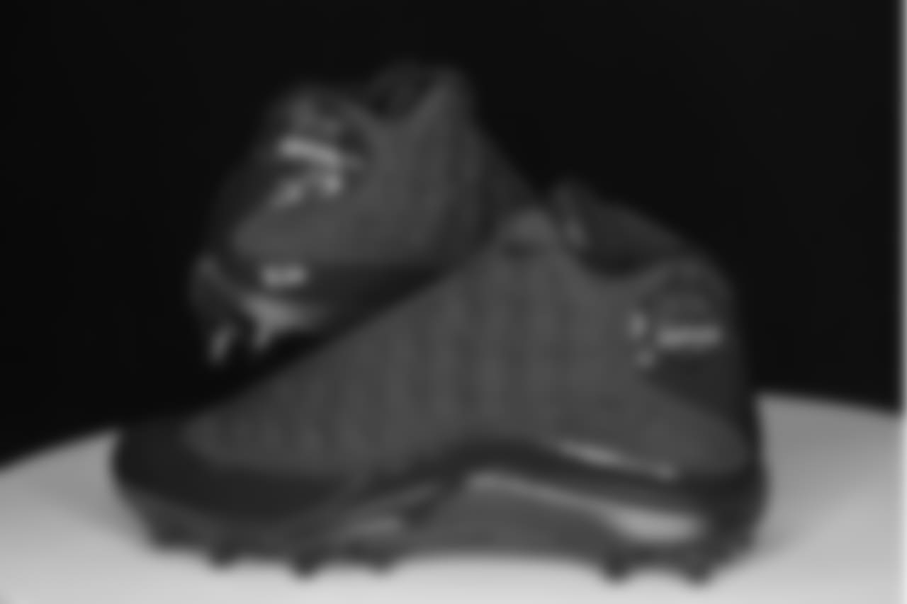 Thomas Davis: Thomas Davis Defending Dreams Foundation