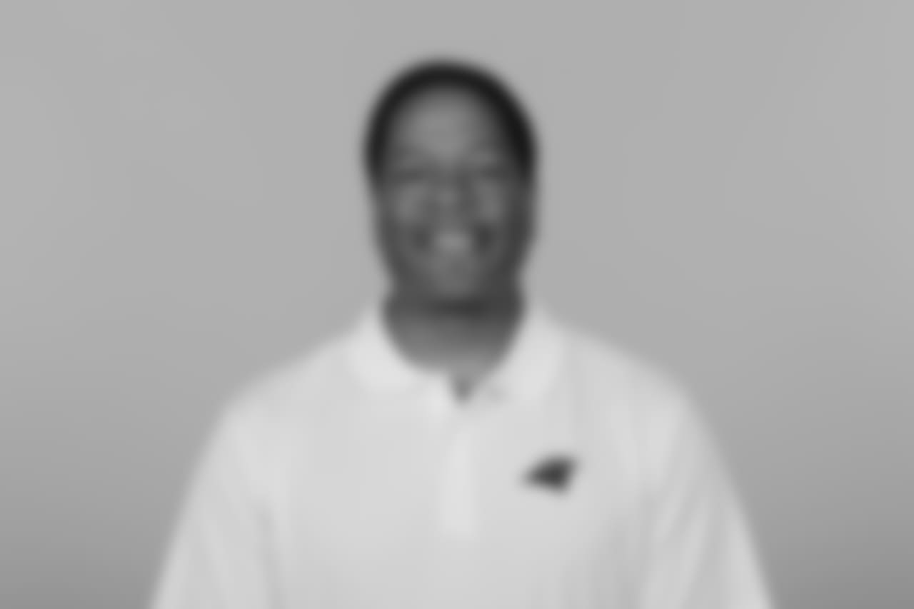 Served as defensive backs coach for the Chicago Bears in Super Bowl XLI against the Indianapolis Colts.