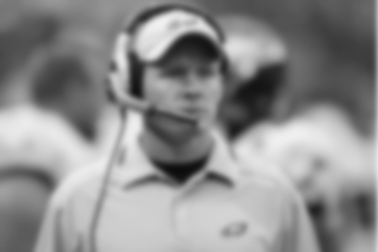 Served as secondary/safeties coach for the Philadelphia Eagles in Super Bowl XXXIX against the New England Patriots.
