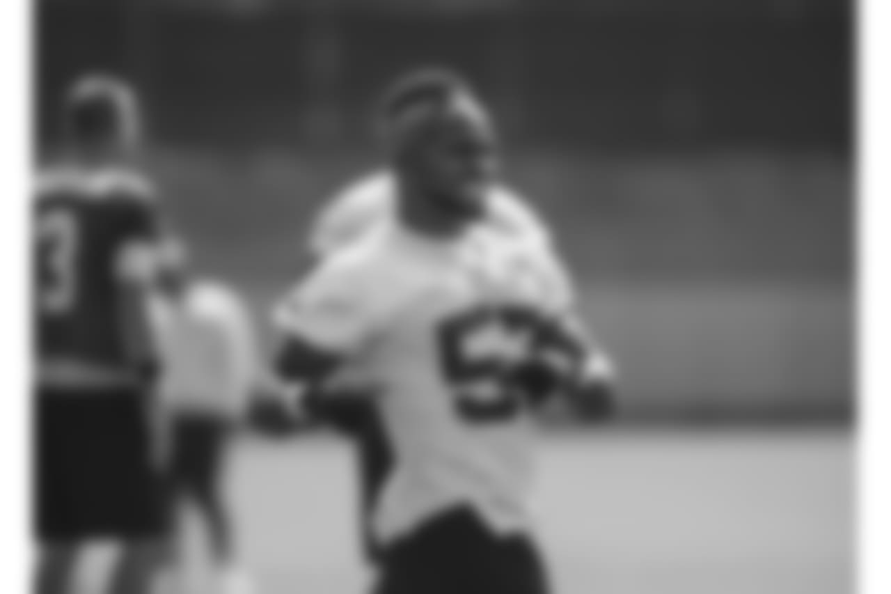 LB Adarius Glanton