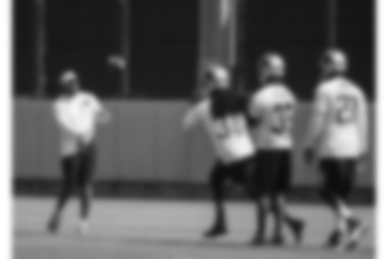 Secondary/Pass Defense Coordinator Steve Wilks