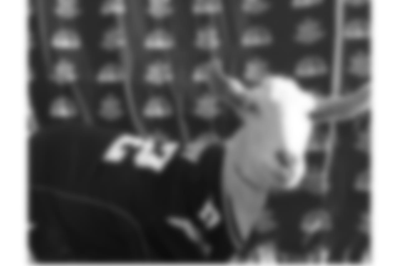 DcR5e_tV0AA5jTx