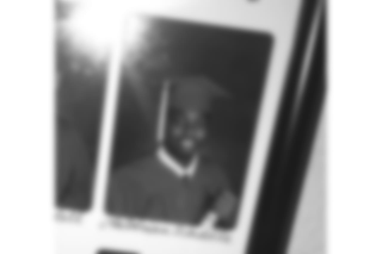 LaAdrian Waddle Instagram (@laadrianwaddle): I don't even recognize myself #tbt