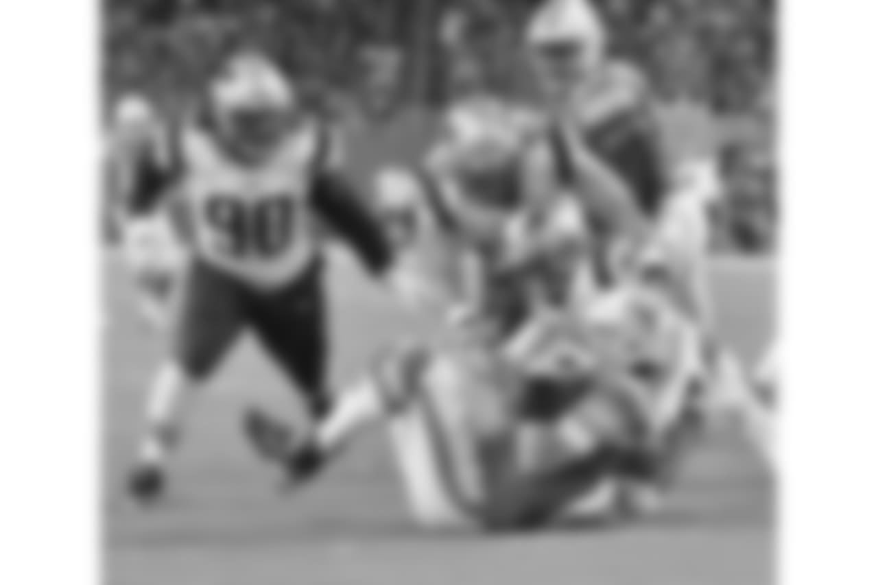 20171211_dolphins_nordstrom_25.jpg