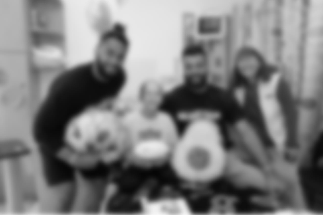 BOSTON, MA - MAY 16: New England Patriots Harvey Langi (L) and Kyle Van Noy visit Caroline and Mom at Boston Children's Hospital on May 16, 2018 in Boston, Massachusetts. (Photo by Darren McCollester/Getty Images for Boston Children's Hospital)