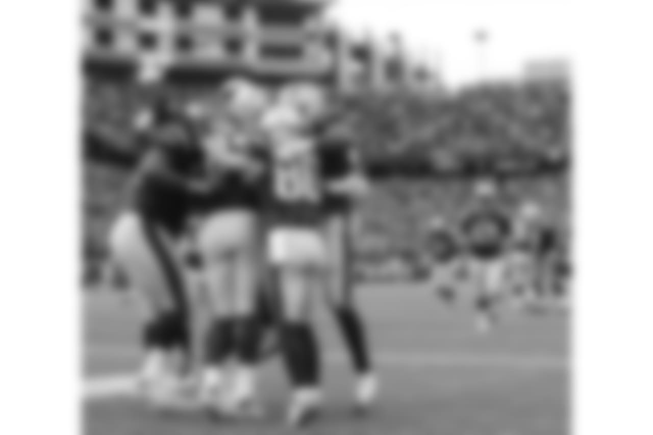 20171224_bills_silverman839.jpg