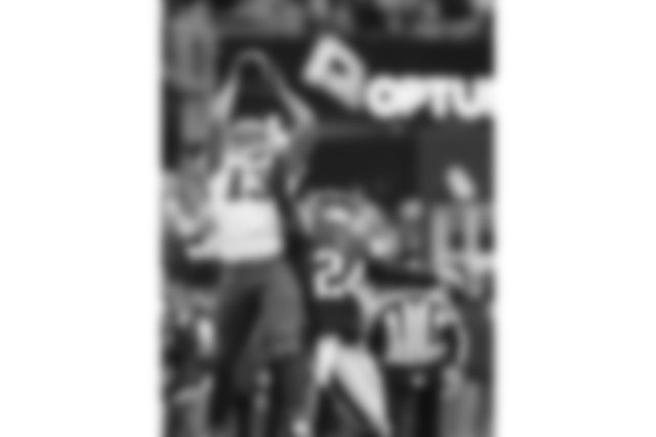 20171224_bills_silverman806.jpg