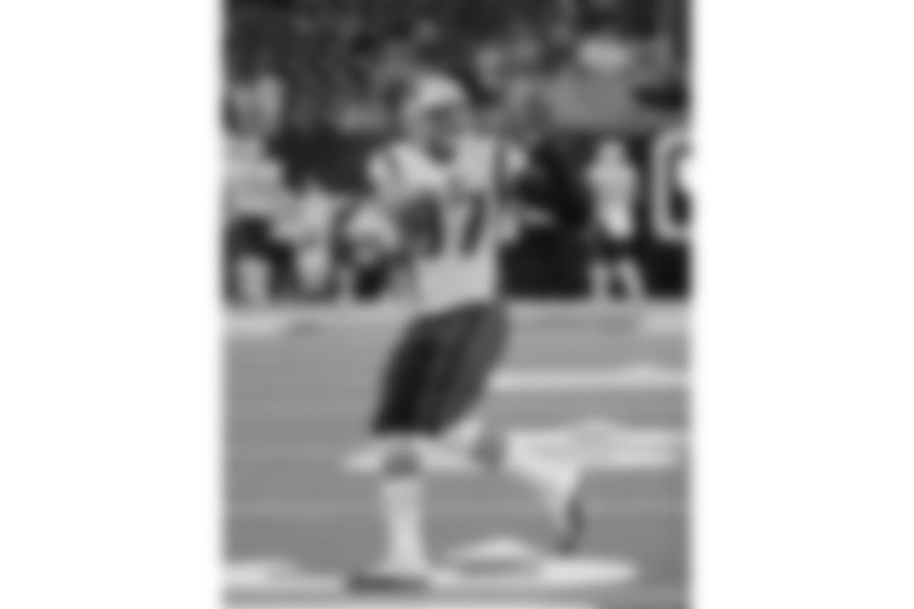 New England Patriots tight end Rob Gronkowski (87) before an NFL football preseason game against the Houston Texans Saturday, Aug. 19, 2017, in Houston. (AP Photo/David J. Phillip)