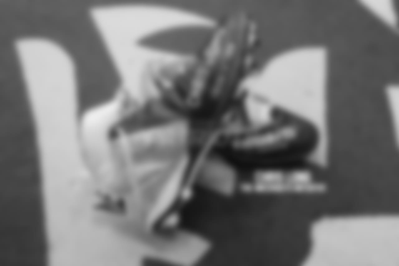 20161204_cleats_4.jpg
