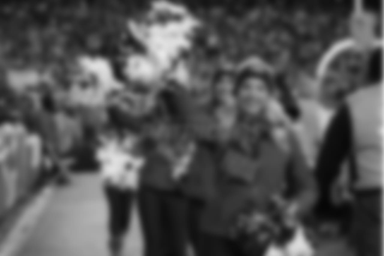 tt011318cheer_ds48-watermarked.jpg