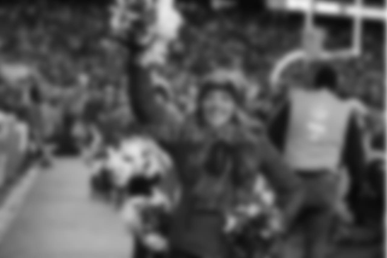 tt011318cheer_ds52-watermarked.jpg