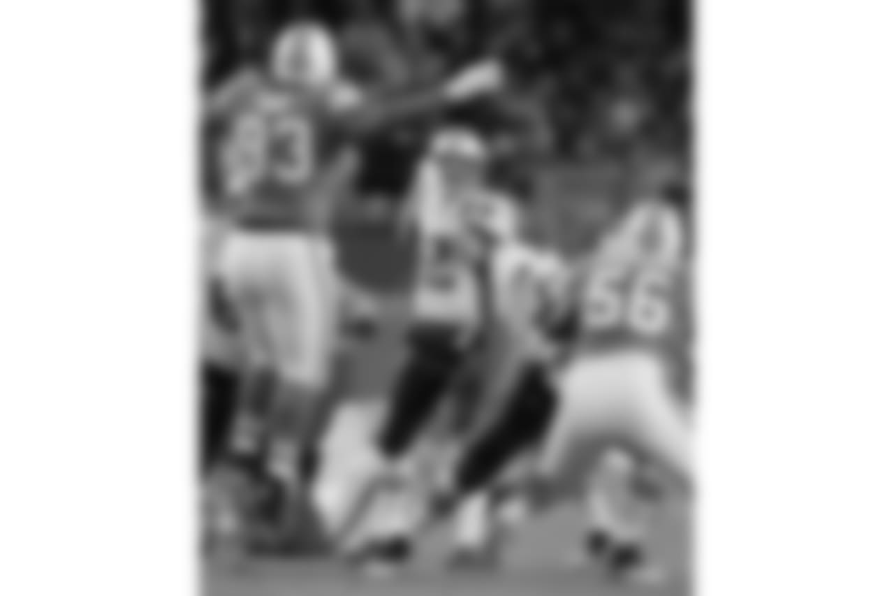 20171211_dolphins_silverman665.jpg