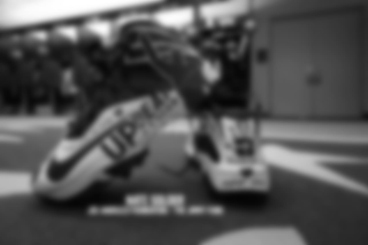 20161204_cleats_8.jpg