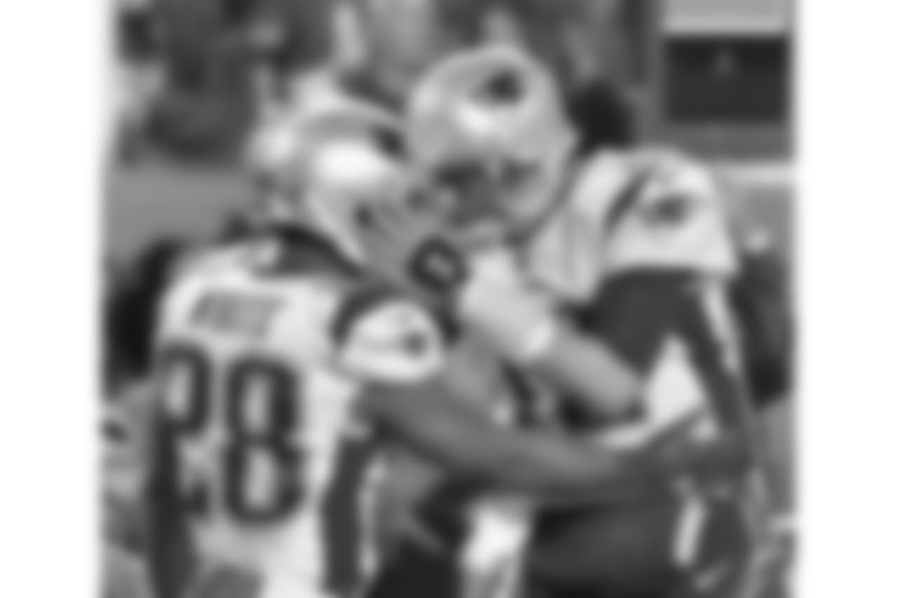 20171211_dolphins_nordstrom_10.jpg