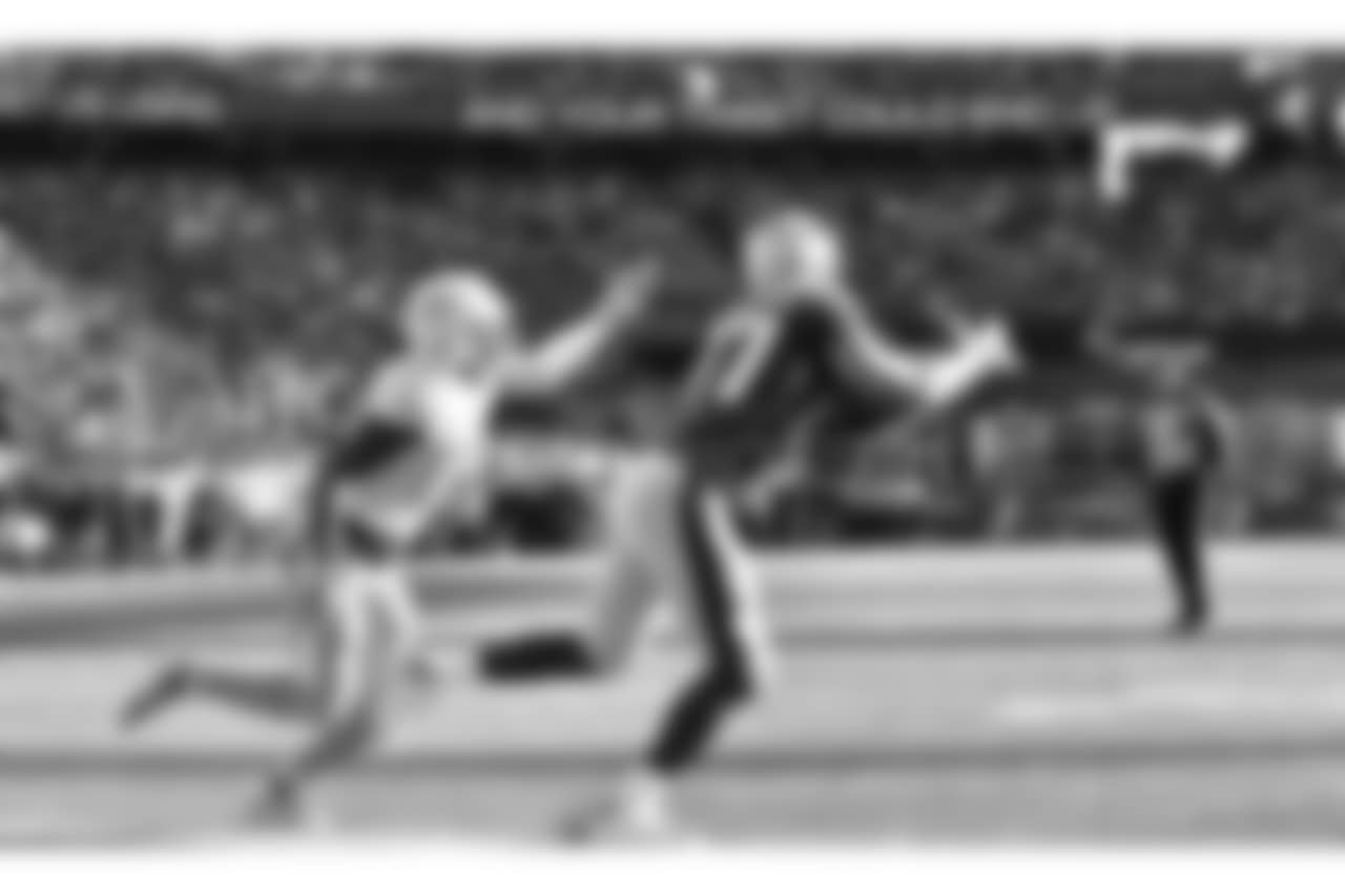 20171126_dolphins_nordstrom528.jpg