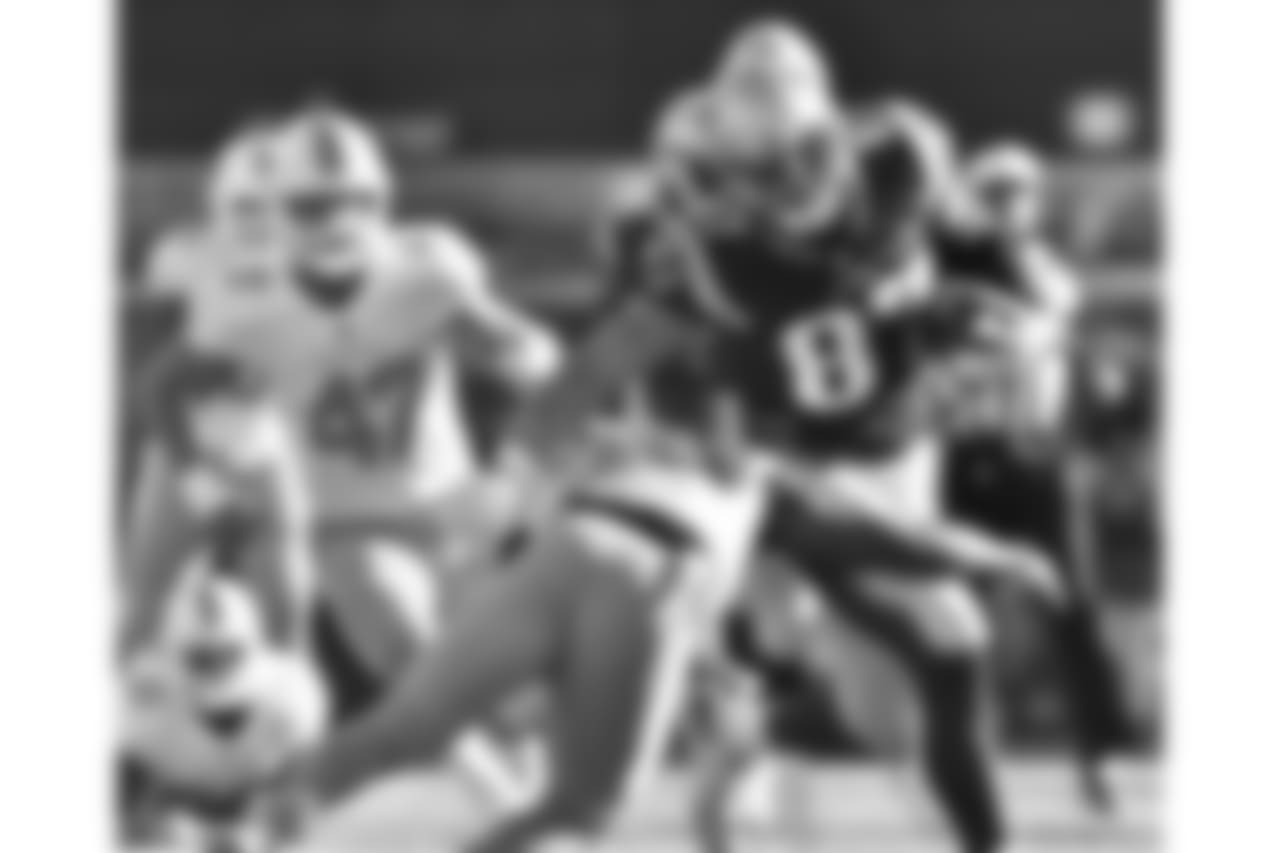 20171126_dolphins_nordstrom498.jpg