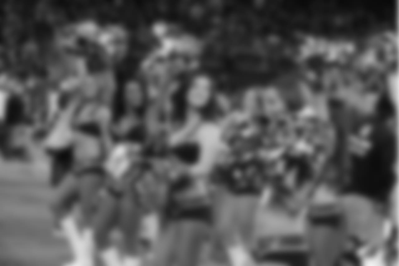 sbli_af020517cheer_ds134-watermarked.jpg