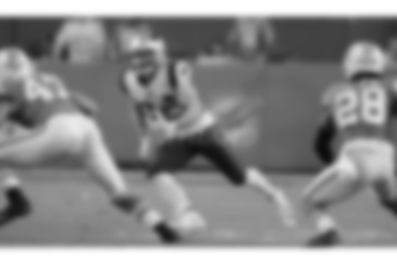20171211_dolphins_silverman663.jpg