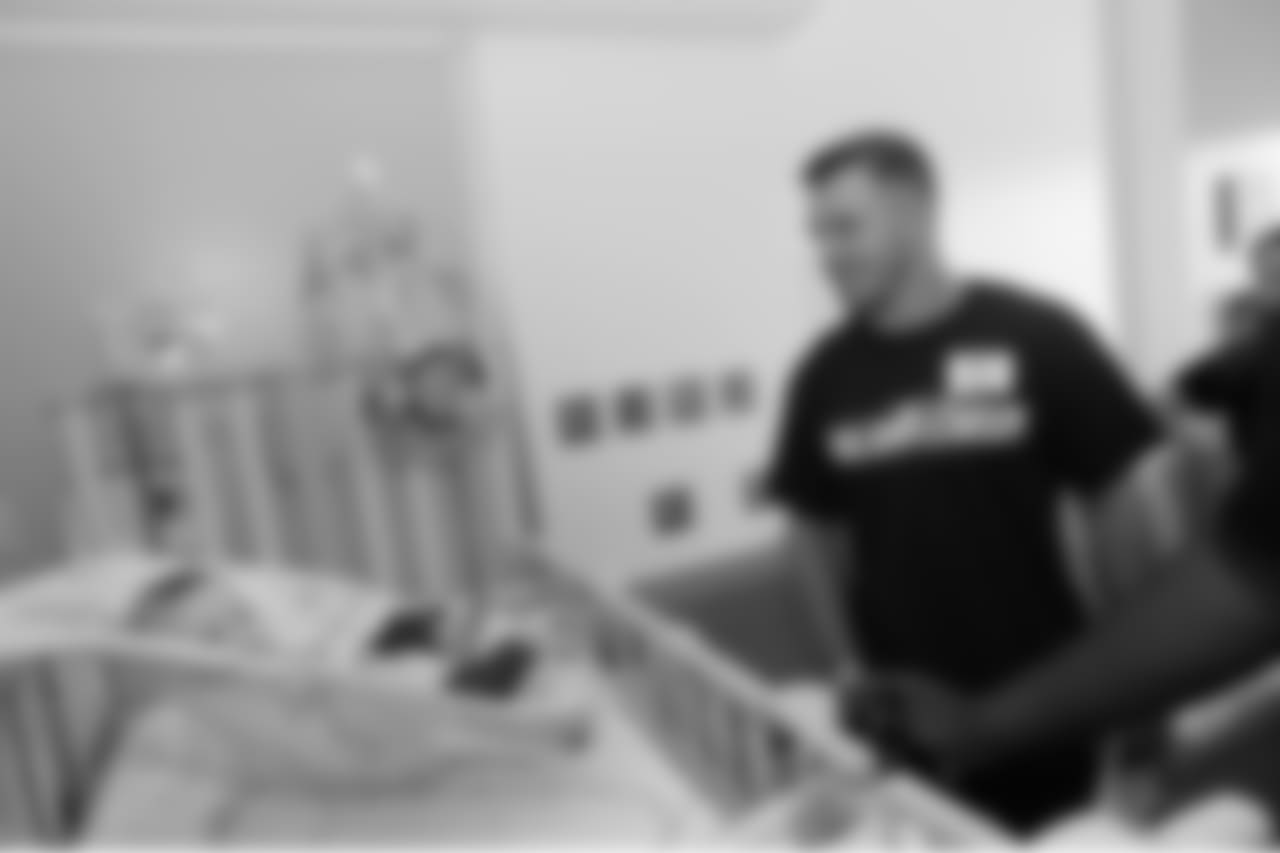 BOSTON, MA - JUNE 20: New England Patriot's rookies Braxton Berrios visits Isaac at Boston Children's Hospital June 20, 2018 in Boston, Massachusetts. (Photo by Darren McCollester/Getty Images for Boston Children's Hospital)
