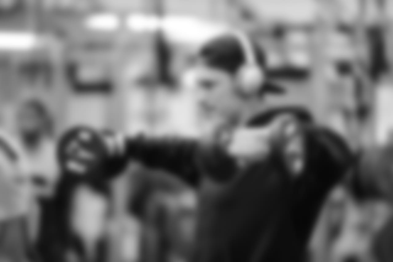 051018-weight_eja06-watermarked.jpg