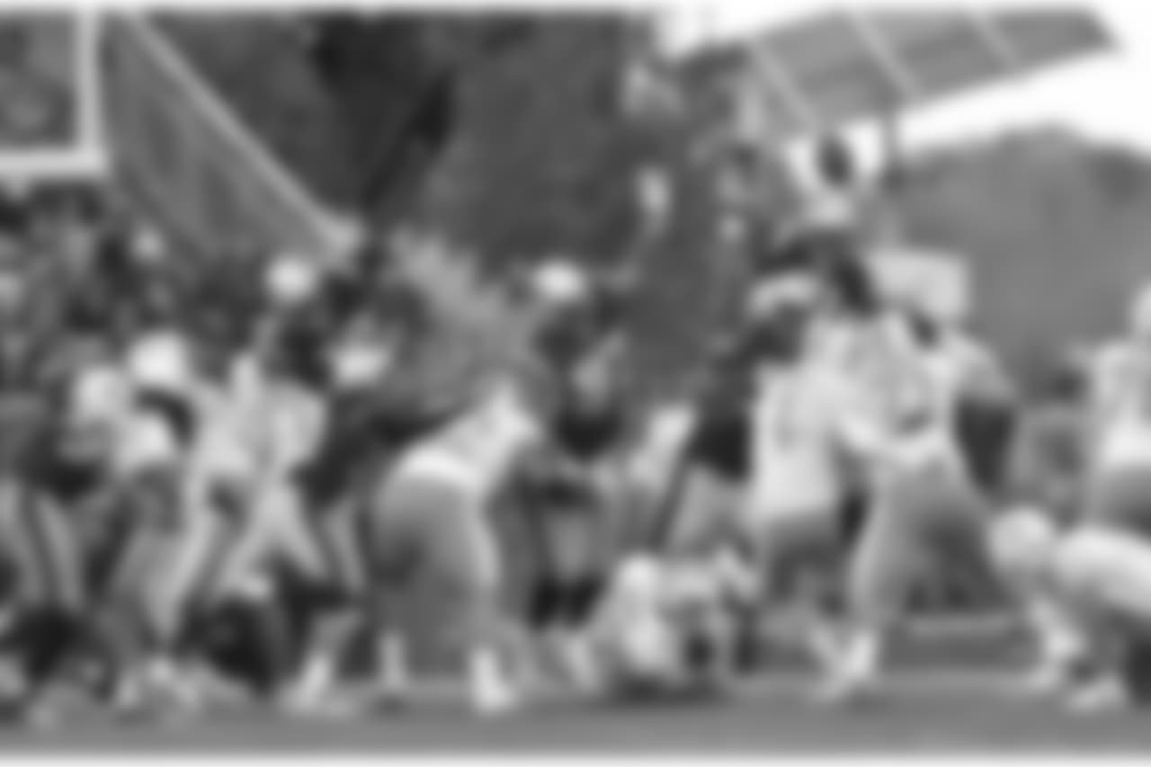 20171126_dolphins_nordstrom503.jpg