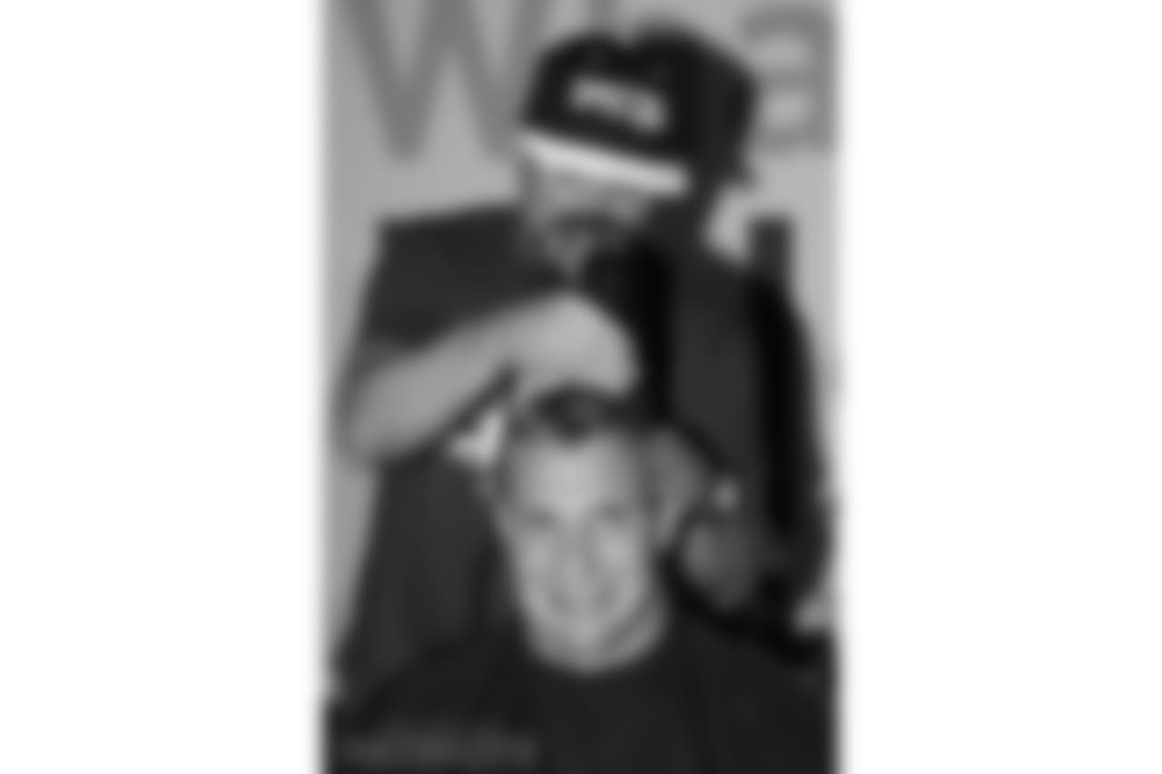 060318-BuzzOff_EJA351-watermarked