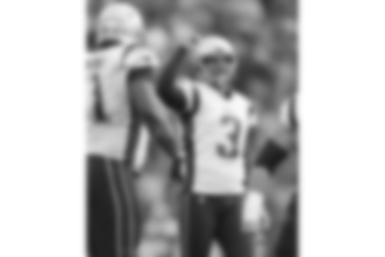 20171203_bills_silverman560.jpg