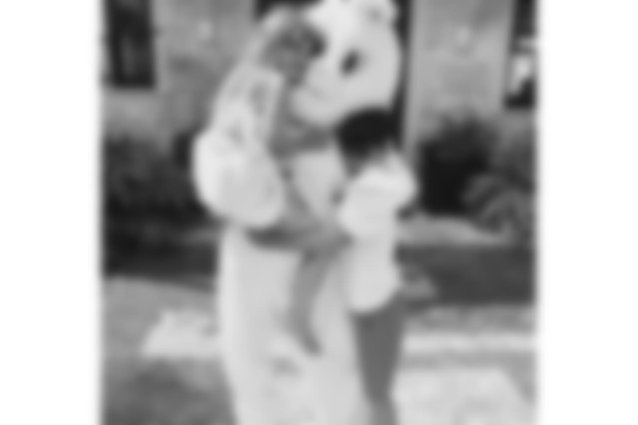 20182404-tom-brady-instagram-easter.jpg