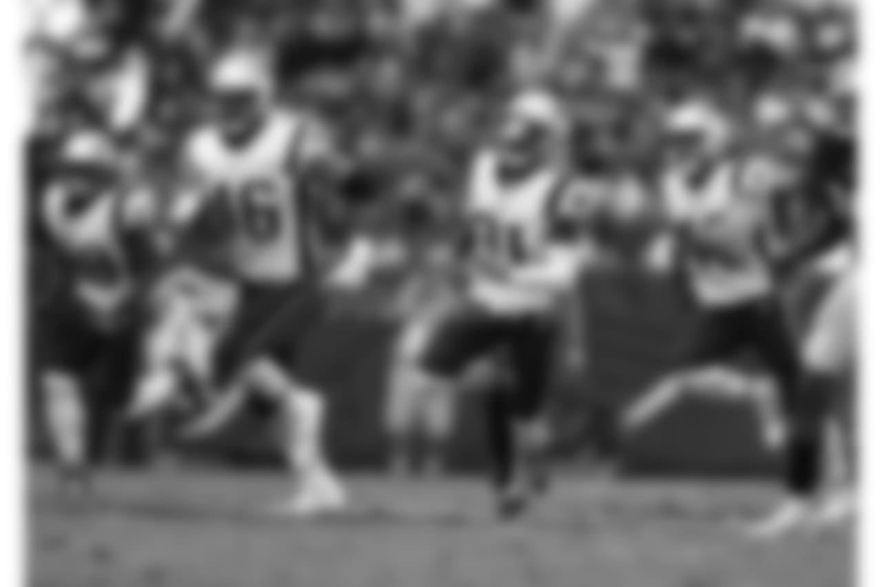 20171119_raiders_silverman340.jpg